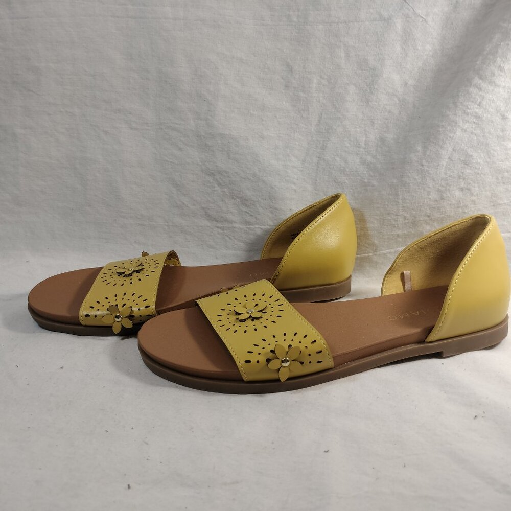 Andiamo Slip-on Flat Sandals - Picture 6 of 9